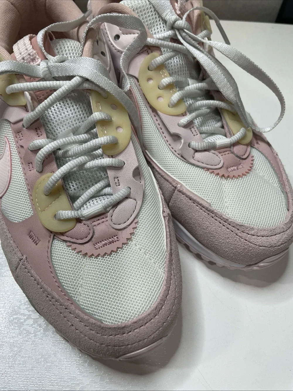 Nike Air Max 90 Futura Summit White Light Soft Pink DM9922-104 Women's Size 7